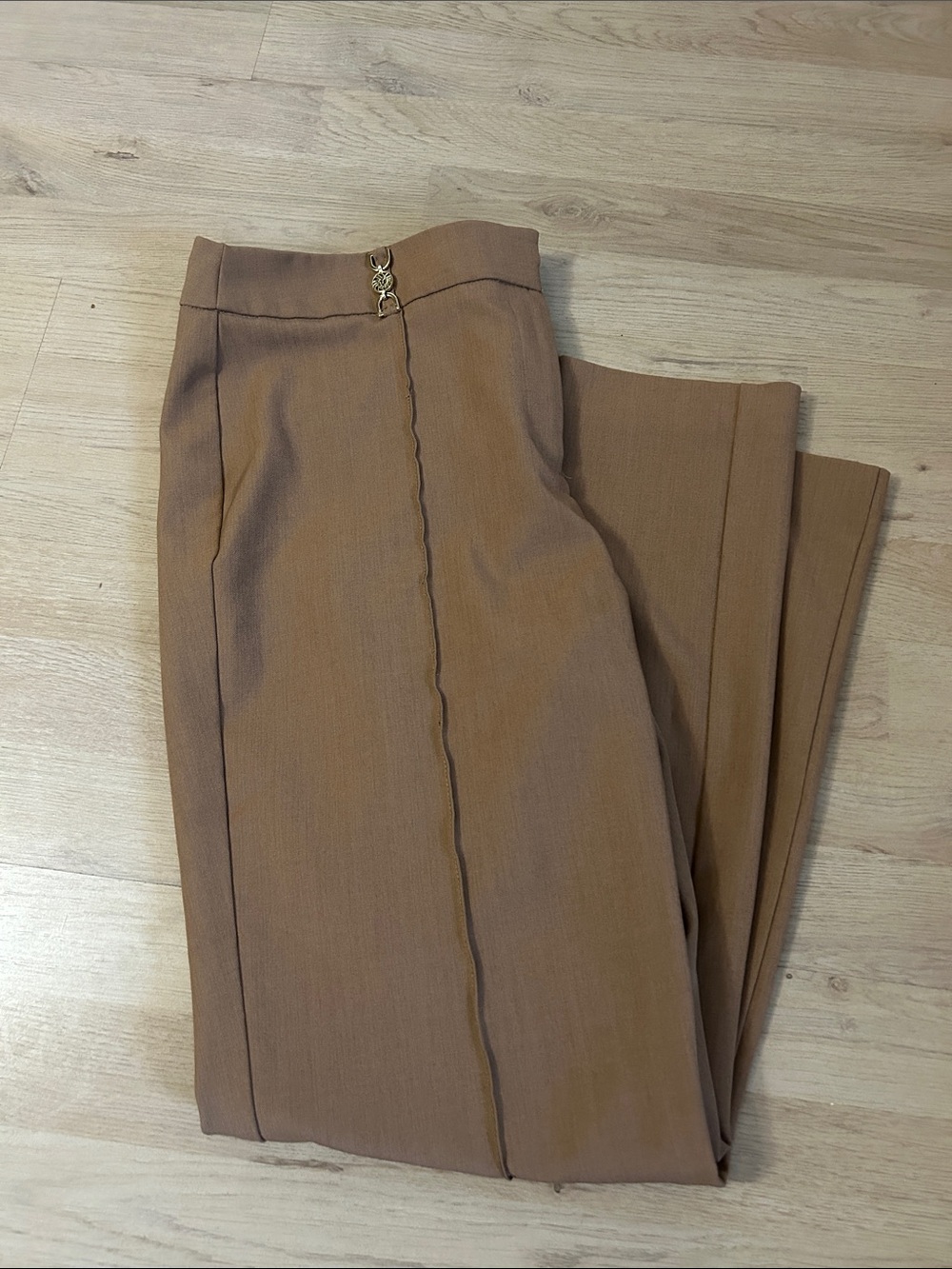 Anne Klein Camel Wide-Leg Dress Pants with Gold Accent